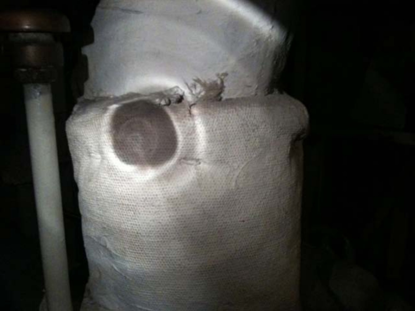 Insulation sleeves and felts
